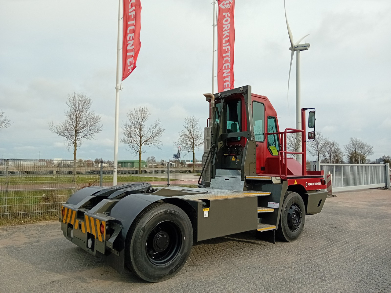 Leasing of TERBERG YT220 4x2  TERBERG YT220 4x2: picture 7