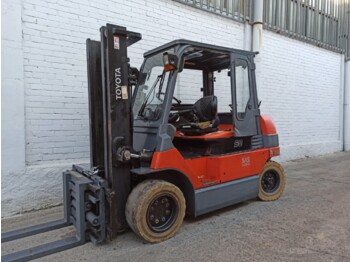 Electric forklift Toyota 7FBMF50: picture 1