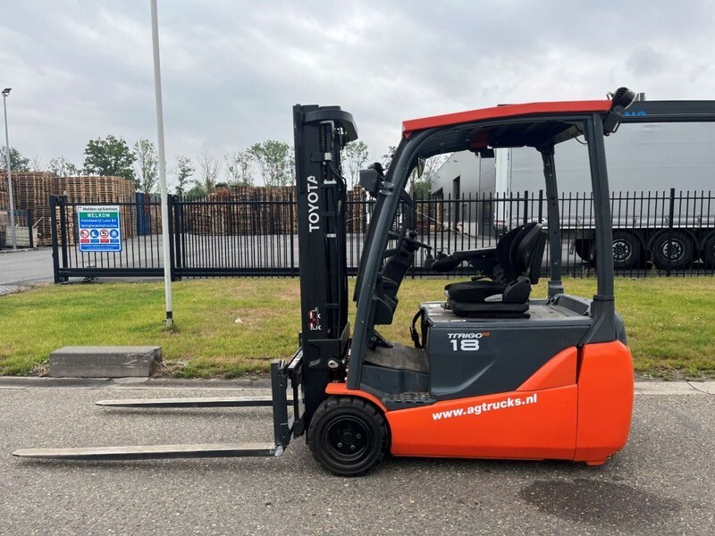 Electric forklift Toyota 8FBET18: picture 3