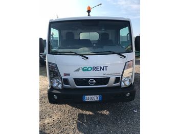 NISSAN NT400 35.12 - Garbage truck