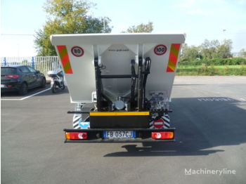 NISSAN NT400 45.14 PASSO 2500 - Garbage truck