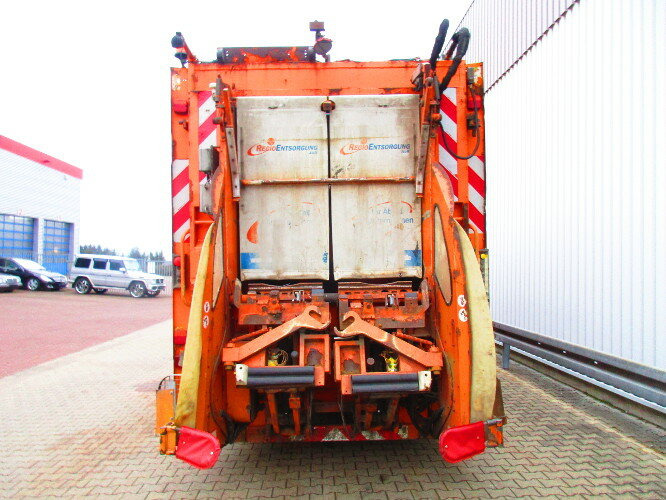 Garbage truck for transportation of garbage MAN TGA 28.310 6x2-4 LL TGA 28.310 6x2-4LL Schörling 3R11 21.5, Terberg Schüttung: picture 10