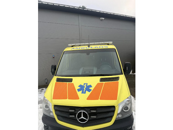 Ambulance MERCEDES-BENZ Sprinter 319 3.0 ambulance / Krankenwagen: picture 3