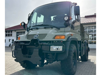 Unimog U300 405 01313 mit Rahmenwinde  - Municipal/ Special vehicle, Dropside/ Flatbed truck: picture 3