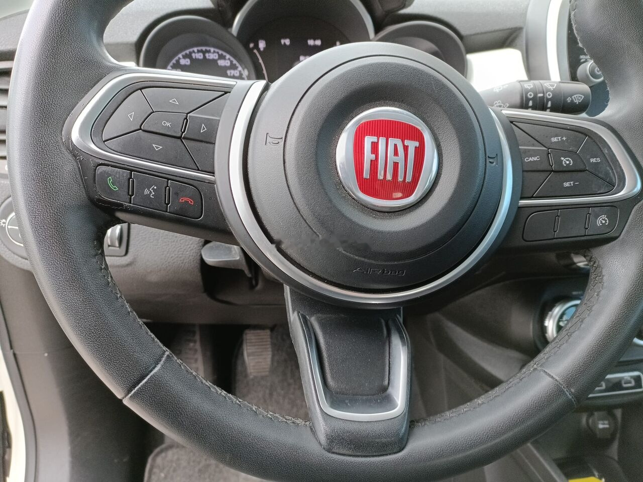 Car FIAT 500X: picture 11