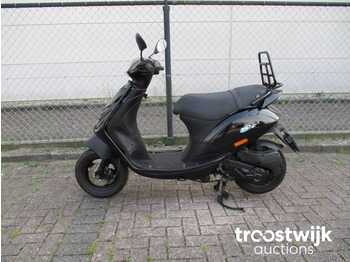 Piaggio Zip 50 4T - Motorcycle