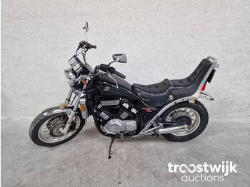 suzuki 700 GV - Motorcycle