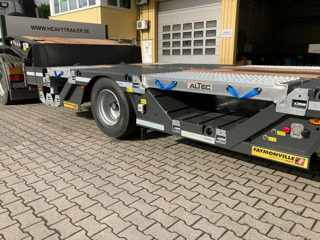New Low loader semi-trailer Faymonville 4-(1+3)-Achs-Tele-Semi-Radmulden-Rampen zg: picture 5