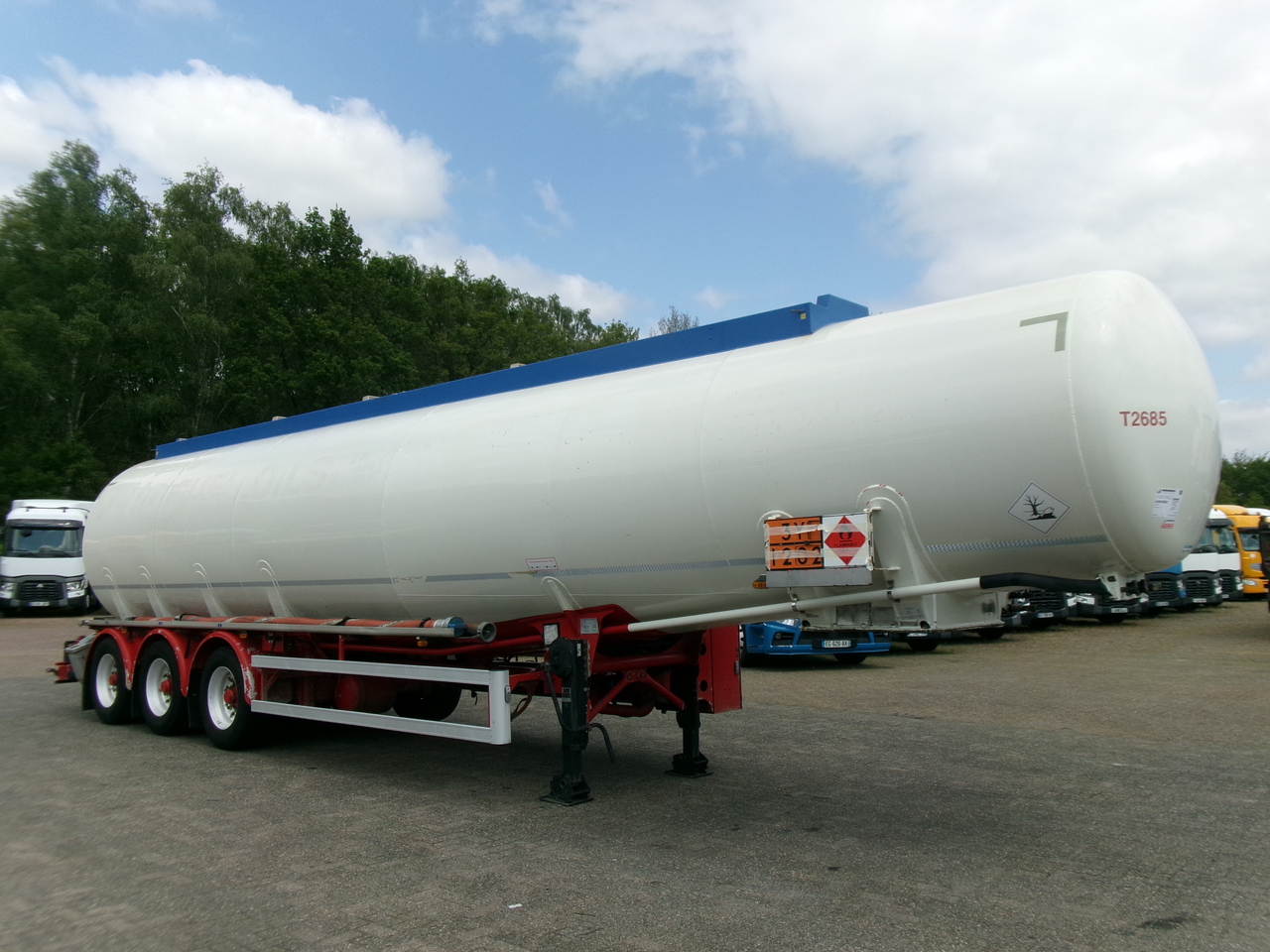 Tank semi-trailer for transportation of fuel Feldbinder Fuel tank alu 44.6 m3 + pump: picture 2