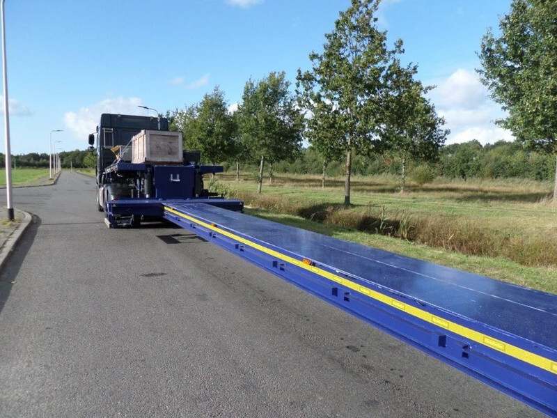 New Low loader semi-trailer Goldhofer STZ L6 (245) A: picture 13