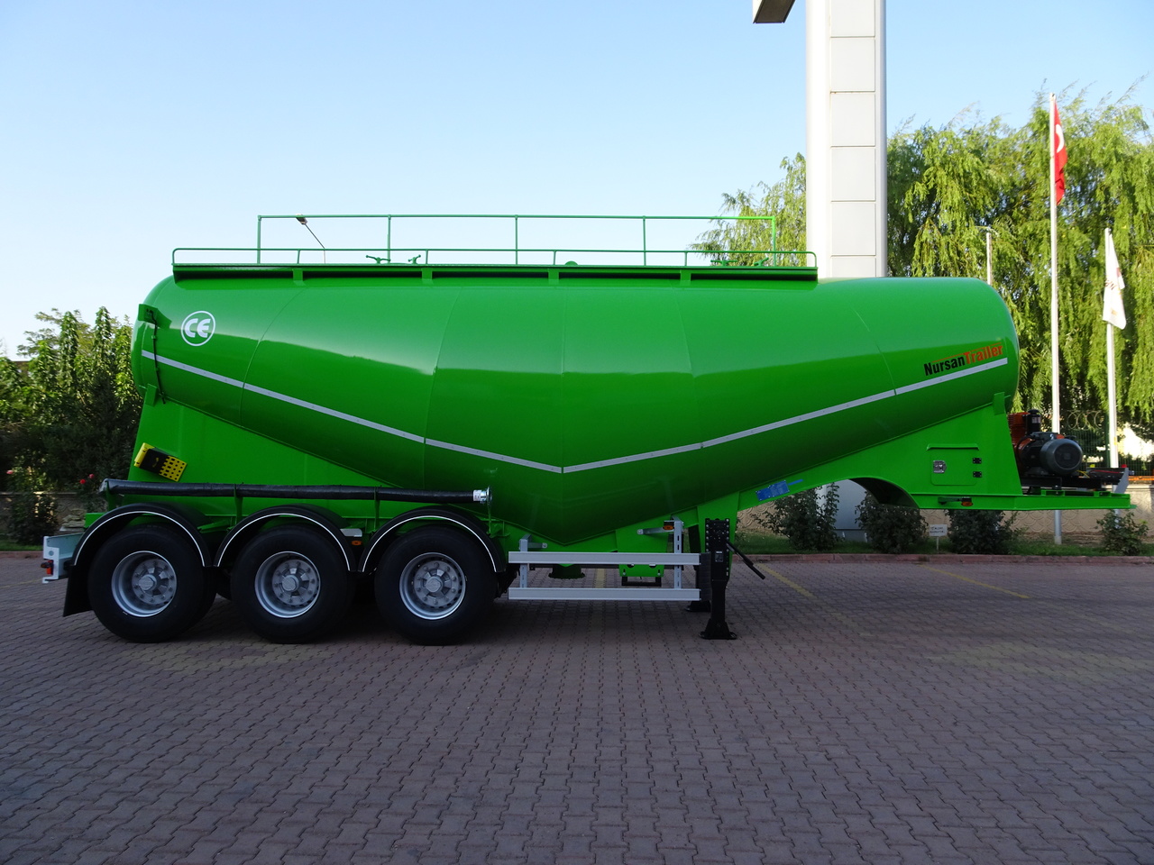 New Tank semi-trailer for transportation of cement NURSAN Cement Bulker: picture 9