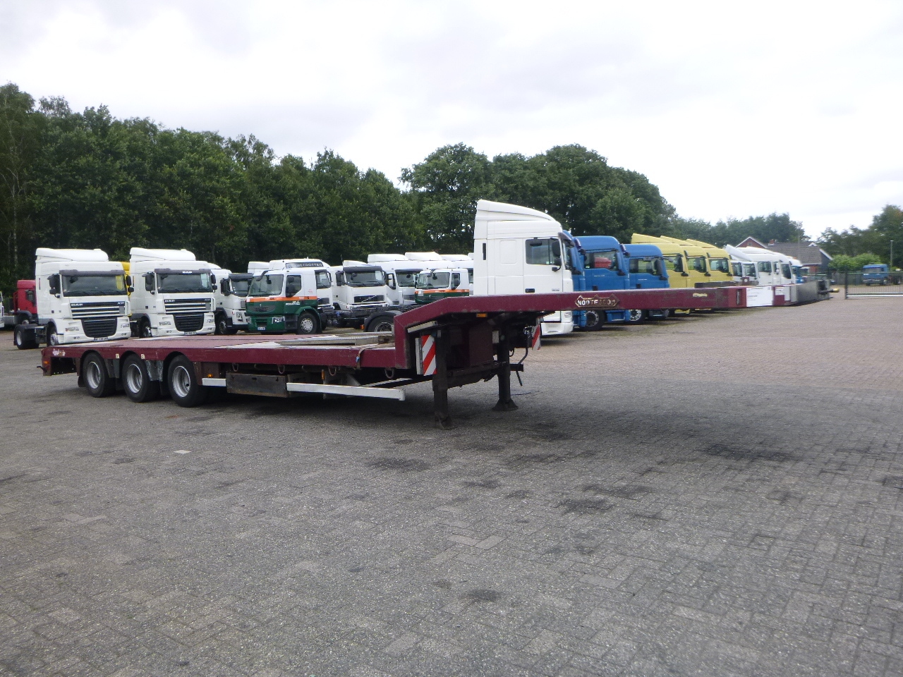 Low loader semi-trailer Nooteboom 3-axle semi-lowbed trailer extendable 14.5 m + ramps: picture 6