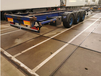 Container transporter/ Swap body semi-trailer Renders ROC 12.27 CC: picture 1