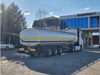 Tank semi-trailer for transportation of fuel Sacim SKL38S: picture 1