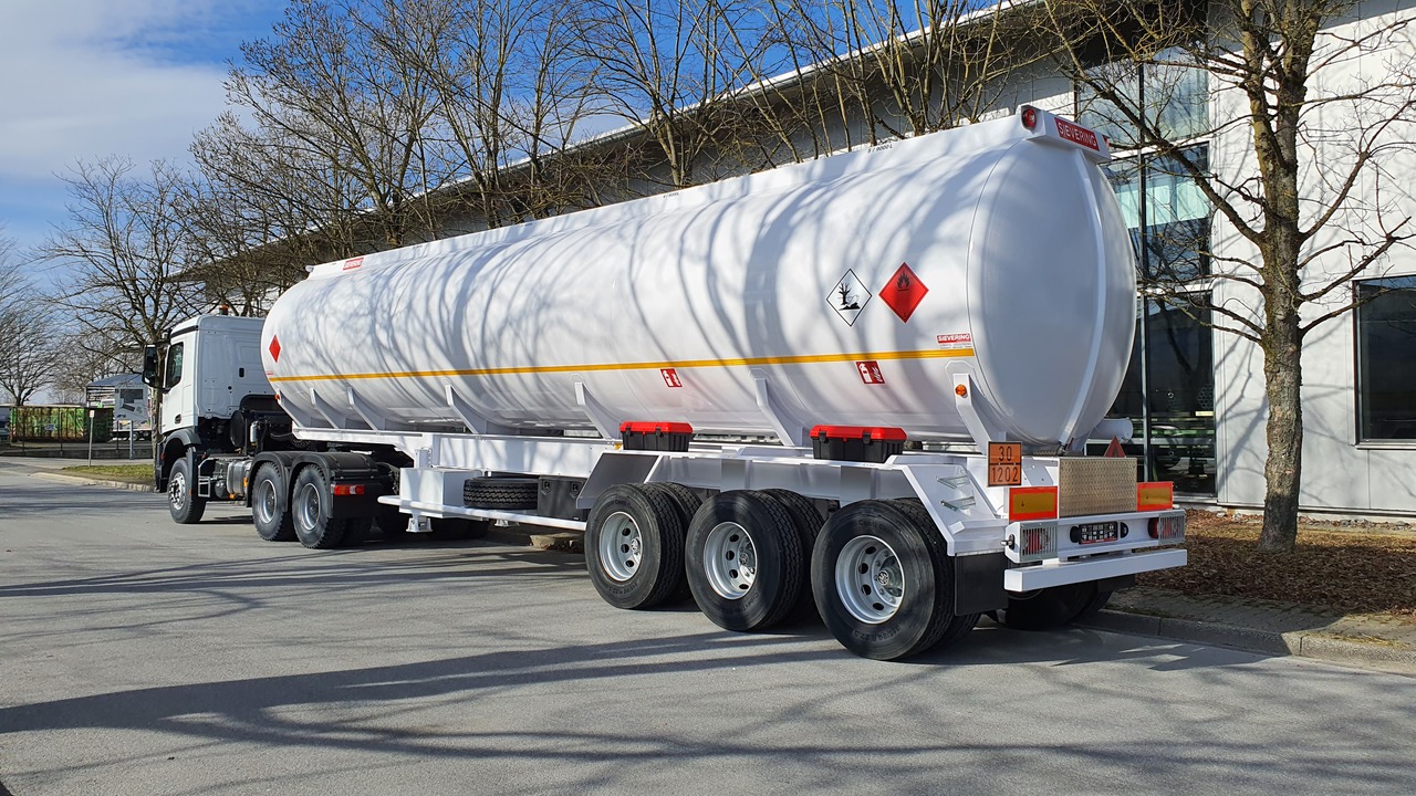 New Tank semi-trailer for transportation of fuel Sievering 40000 LITRE ADR FUEL TANK SEMI-TRAILER FOR MERCEDES ACTROS: picture 3