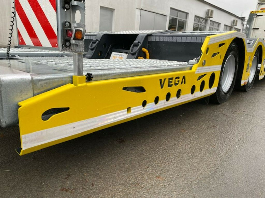 New Autotransporter semi-trailer Vega Truck Carrier Zink+Lenk+LED: picture 18