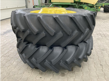 Tire CONTINENTAL