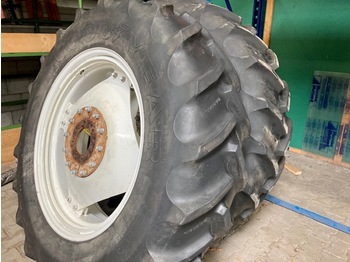 Wheels and tires for Farm tractor Good year 16.9R38 Wielen: picture 1