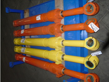 Fiat Kobelco 72113985 - Hydraulic cylinder