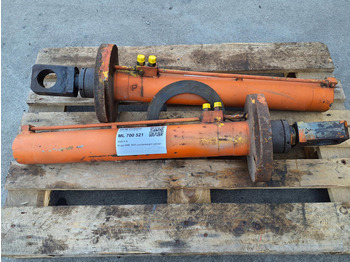 Krupp Krupp KMK 3045 counterweight cylinder - Hydraulic cylinder