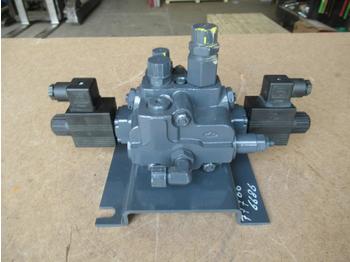 Cnh - Hydraulic valve