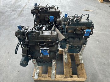 Engine for Material handling equipment Kubota D722 3 cilinder Diesel Motor 16.4 PK Diesel Engine: picture 1