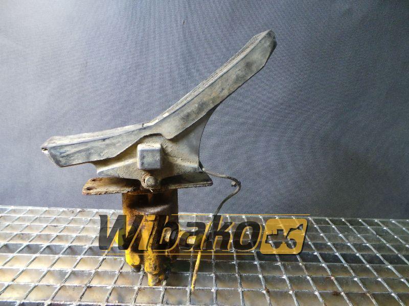 Pedal for Construction machinery Liebherr VG7-2/3R01 9265234: picture 2