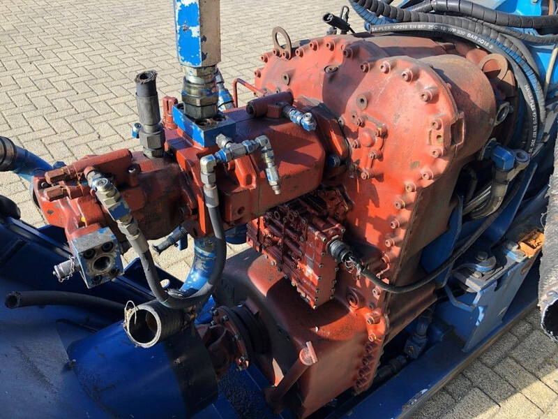 Engine Sisu Valmet Diesel 74.234 ETA 181 HP diesel enine with ZF gearbox: picture 13