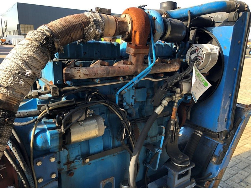 Engine Sisu Valmet Diesel 74.234 ETA 181 HP diesel enine with ZF gearbox: picture 16