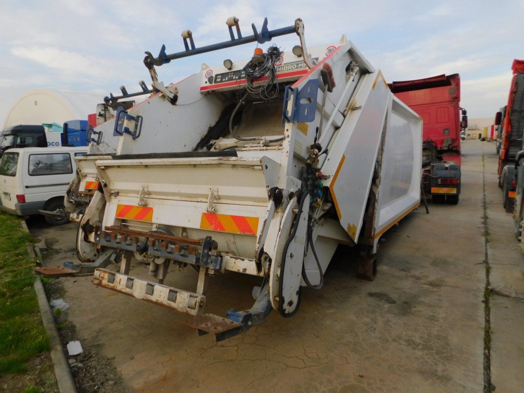 Garbage truck body Hidro mak Compactor hidro mak 15 m3: picture 2
