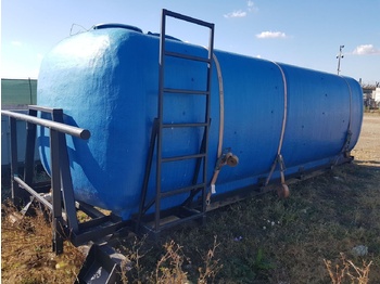 Tank container