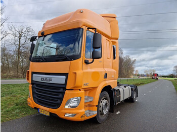 Tractor unit DAF CF 400 Spacecab: picture 1