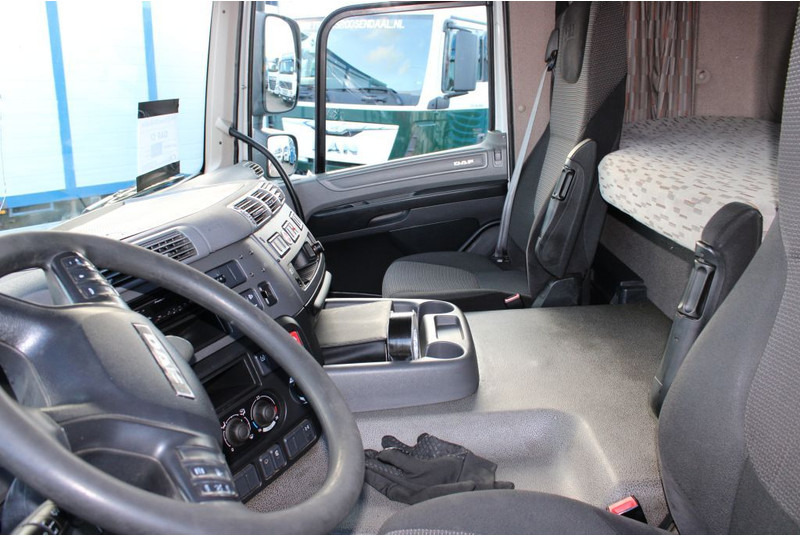 Tractor unit DAF CF 440 + EURO 6: picture 16