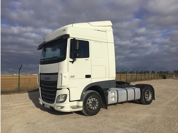 Tractor unit DAF XF460: picture 1