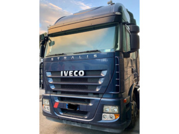 Tractor unit IVECO STRALIS 560: picture 2