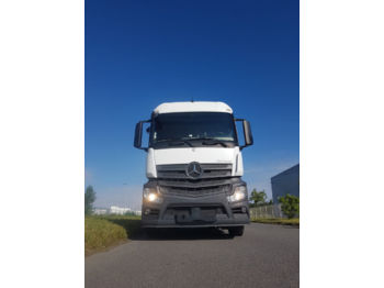 Tractor unit MERCEDES-BENZ Actros 1842 Euro 6: picture 1