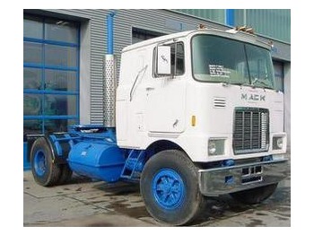  Mack F 786 T SZM - Tractor unit