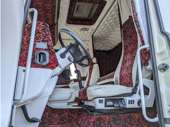 Scania R450 4x2 LowRoof Euro6 - Retarder - FullAir - Custom Interior - ManualGearbox (T1377) - Tractor unit: picture 5