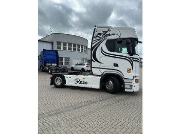 Tractor unit Scania S530: picture 1