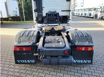 Tractor unit Volvo FH500: picture 5