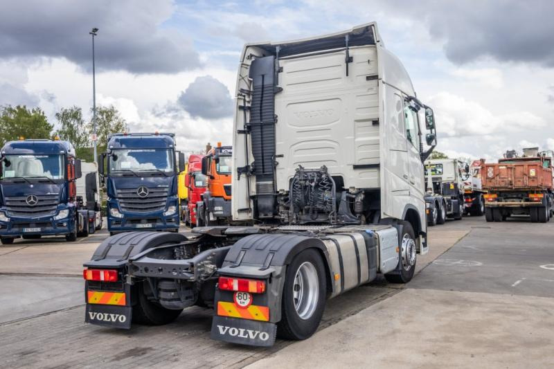 Leasing of Volvo FH 420 Volvo FH 420: picture 3
