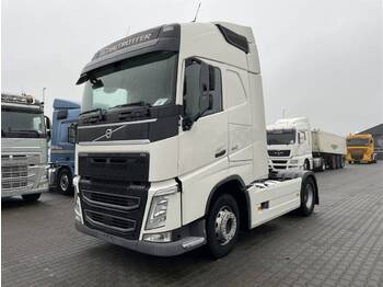 Tractor unit Volvo FH 460 Globetrotter Euro 6
