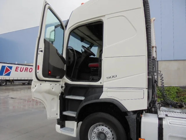 Leasing of Volvo FH 500 6X2 EUR6 Volvo FH 500 6X2 EUR6: picture 8