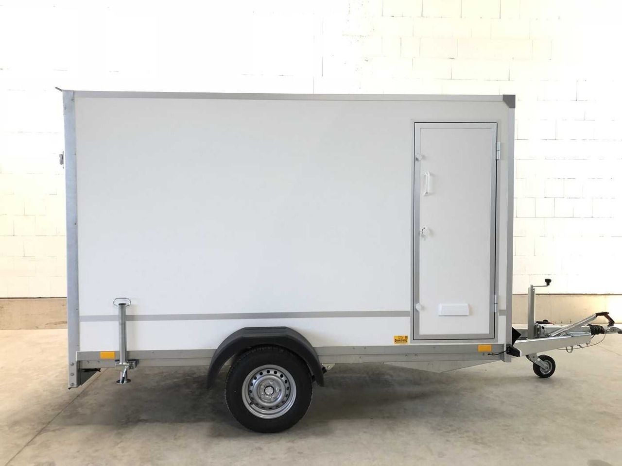 New Closed box trailer BLYSS F1330HD Rampe Tür Kofferanhänger: picture 24