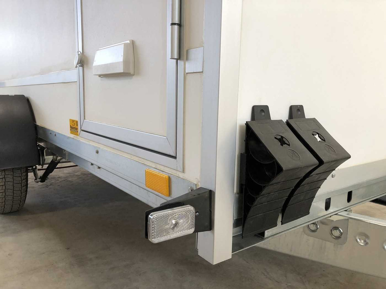 New Closed box trailer BLYSS F1330HD Rampe Tür Kofferanhänger: picture 27