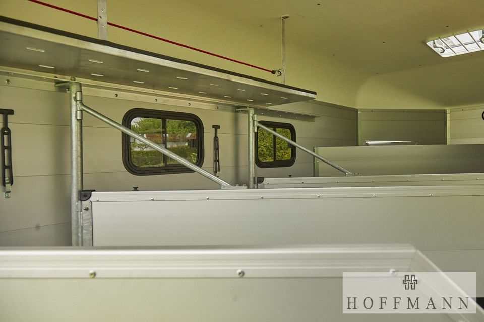 New Horse trailer for transportation of animals BÖCKMANN Traveller G3 mit Aufstellklappe / AKTION: picture 10