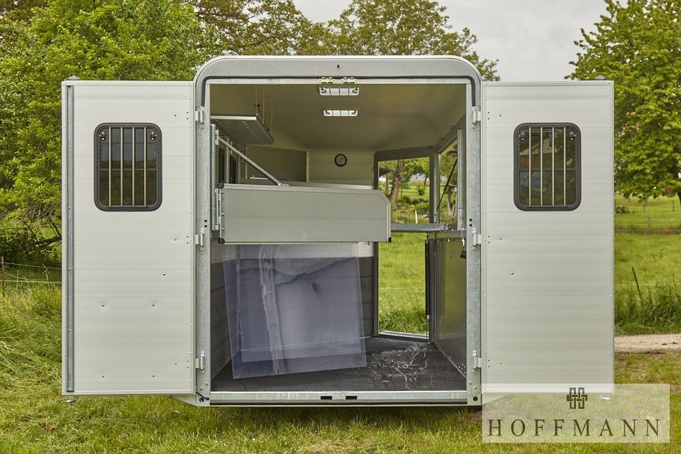 New Horse trailer for transportation of animals BÖCKMANN Traveller G3 mit Aufstellklappe / AKTION: picture 7