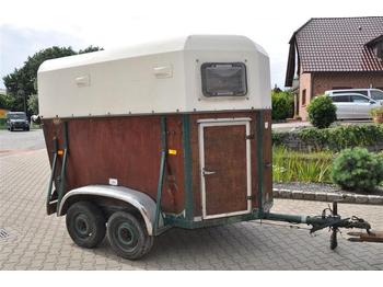 Böckmann Holz Polydach für 2 Pferde  - Closed box trailer