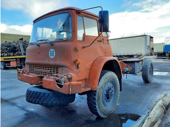 Cab chassis truck Bedford MJP2 4X4: picture 1