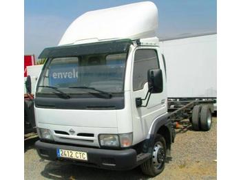 NISSAN CABSTAR TL110.35 2412-CTC - Cab chassis truck